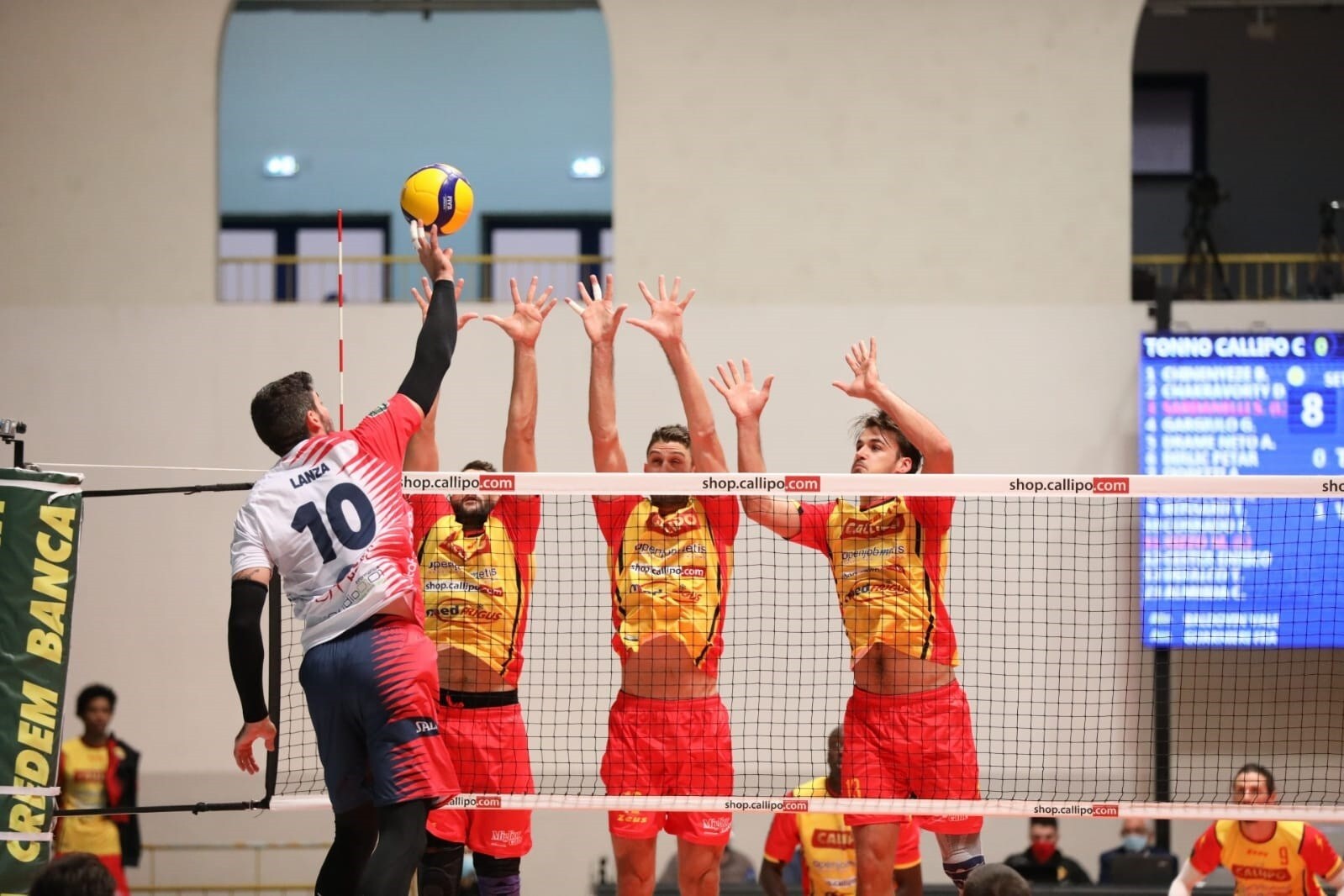In Superlega si giocano tre gare fra mercoledì e giovedì