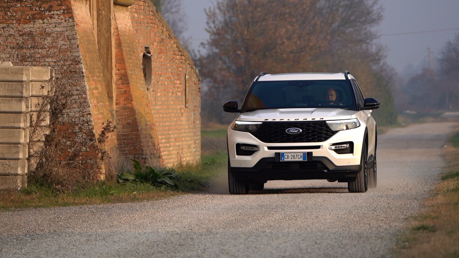 Test su strada: Ford Explorer 3.0 PHEV