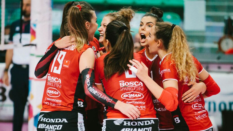 Cuneo supera Firenze in tre set