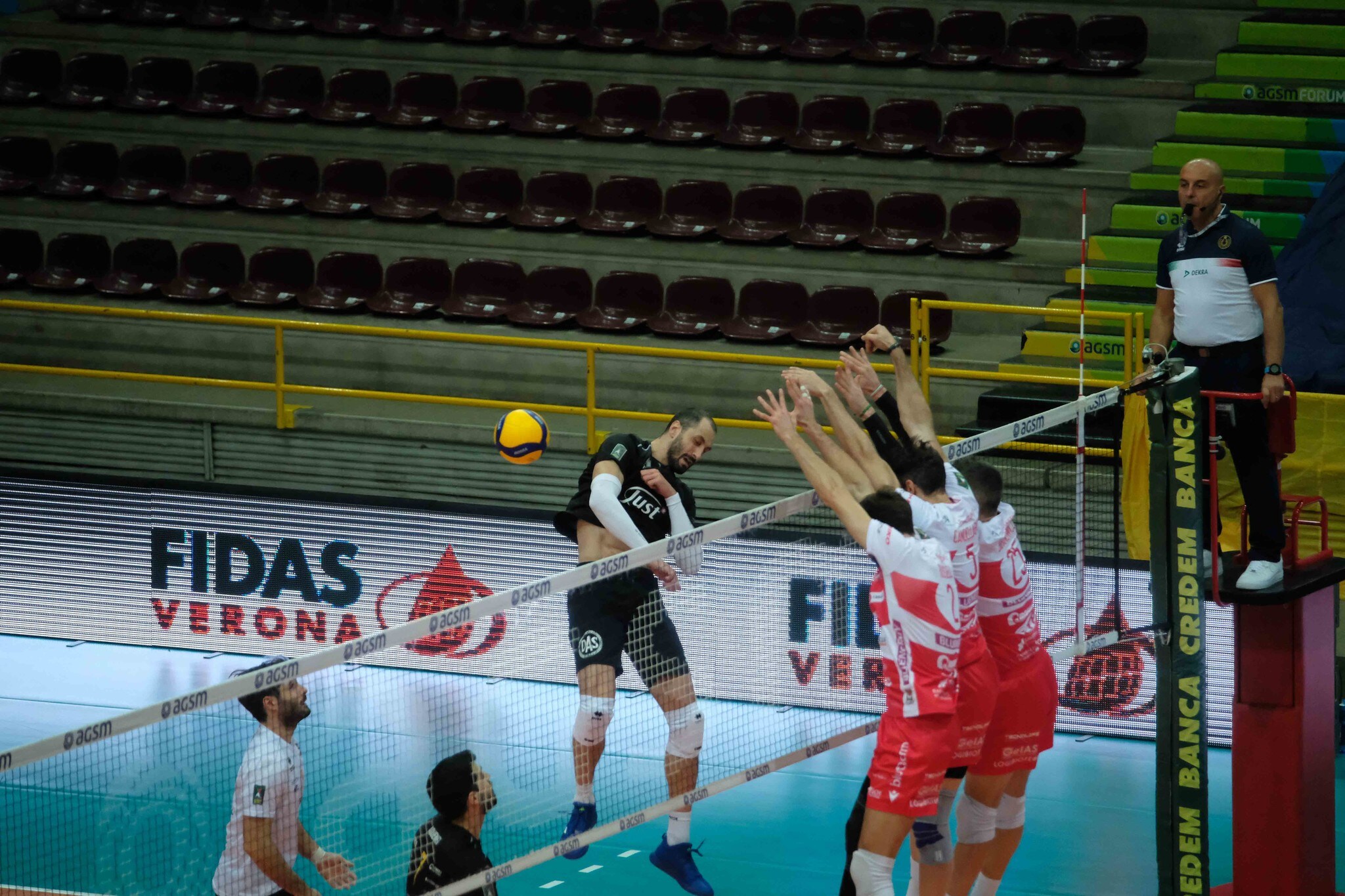 Piacenza, colpo grosso a Verona