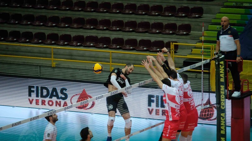 Piacenza, colpo grosso a Verona