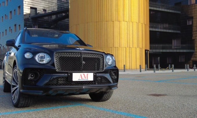 Nuova Bentley Bentayga V8, la prova