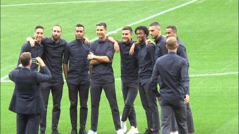 Juve, Dybala svela i suoi sogni ai giovani tifosi