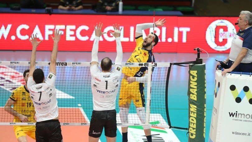 Modena supera Verona in quattro set