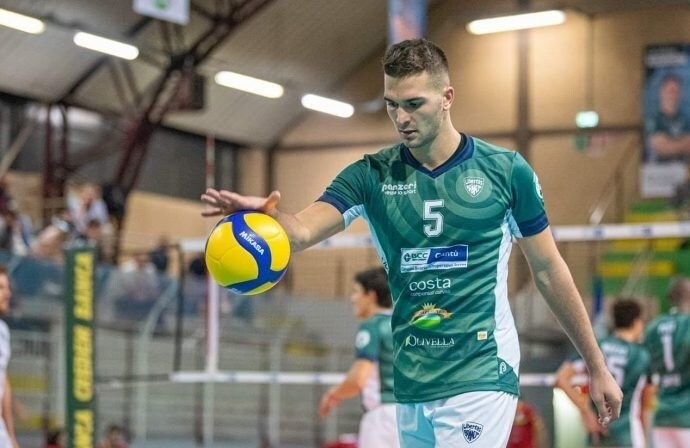 Cominetti nuovo schiacciatore di Taranto