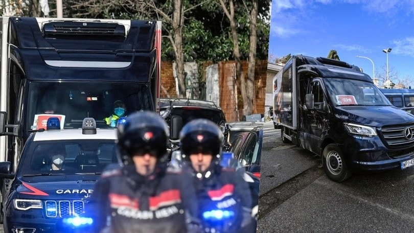 Il vaccino anti Coronavirus è a Roma: il furgone arriva allo Spallanzani