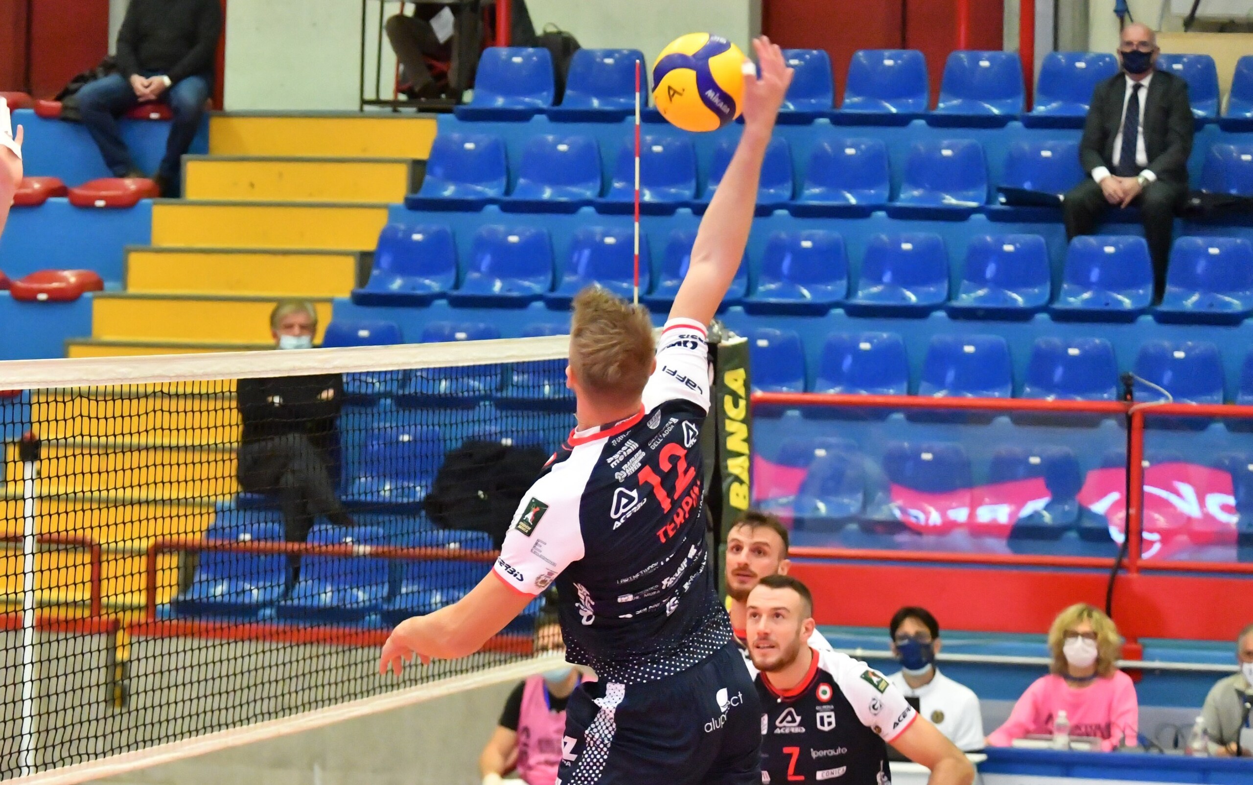 Bergamo festeggia nel Boxing Day di Reggio Emilia