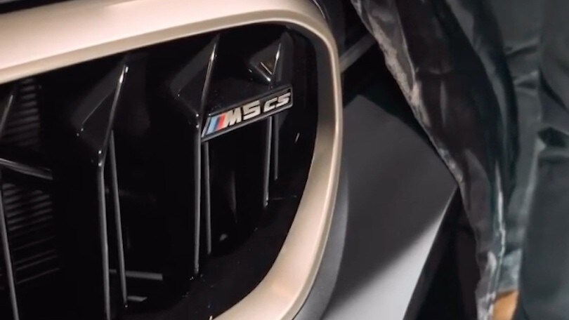 BMW M5 CS, velocità e leggerezza si fondono
