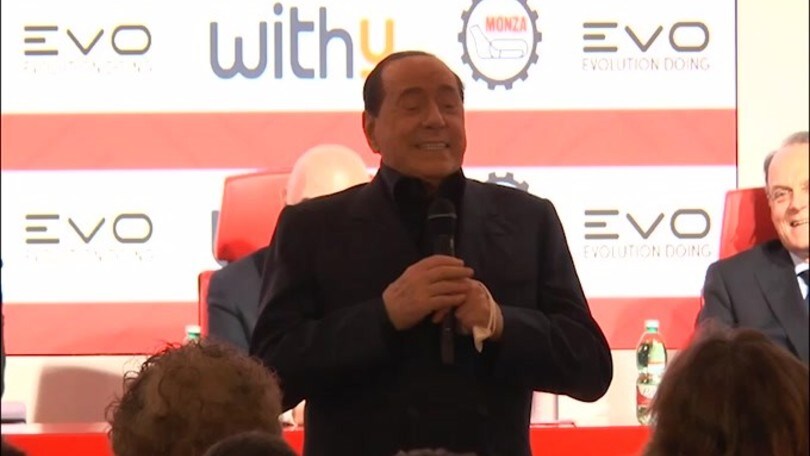 Ancora Berlusconi: "Sono diventato un po' interista.."