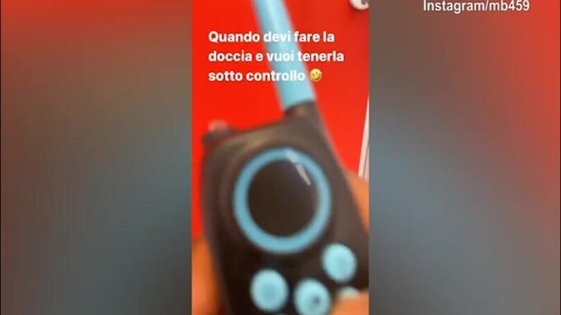 Balotelli, walkie talkie per controllare la figlia!