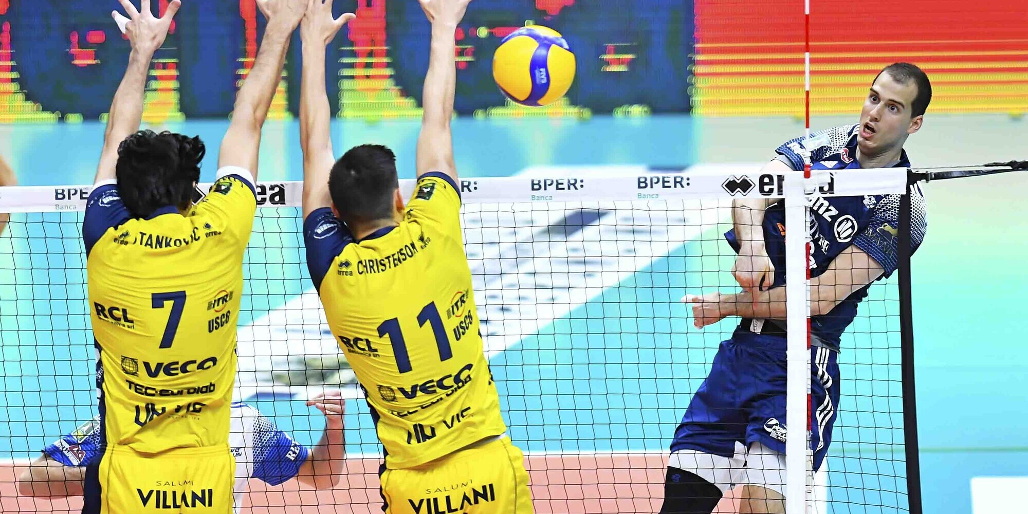 Play Off per il 5° posto: Milano espugna il Pala Panini