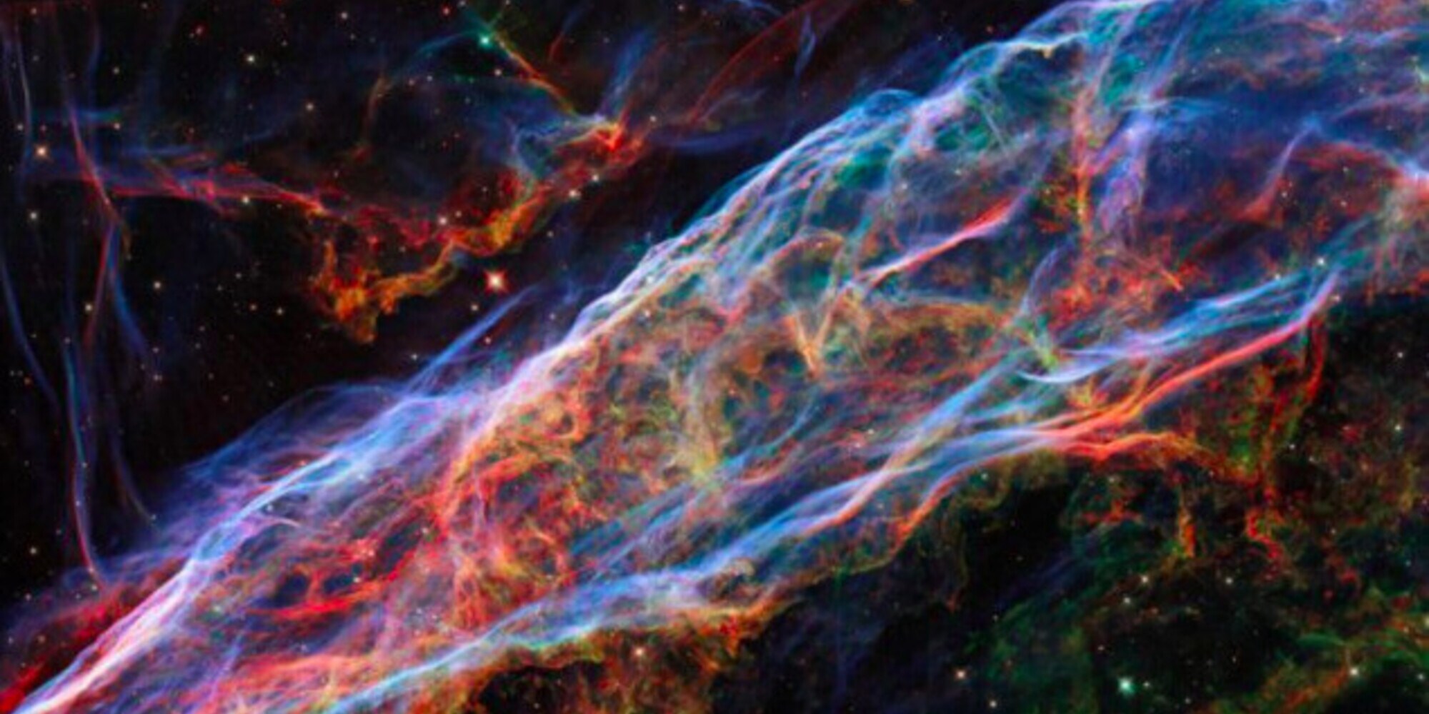 Nasa, nuove immagini della Nebulosa Velo