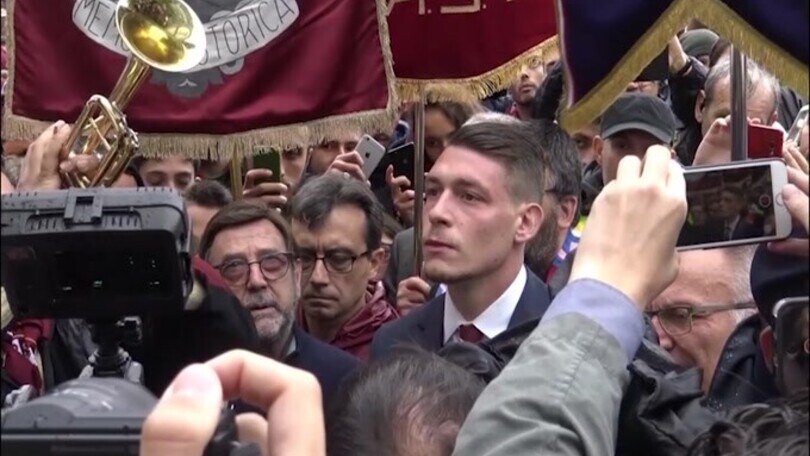 Roma e Milan si sfidano per Belotti