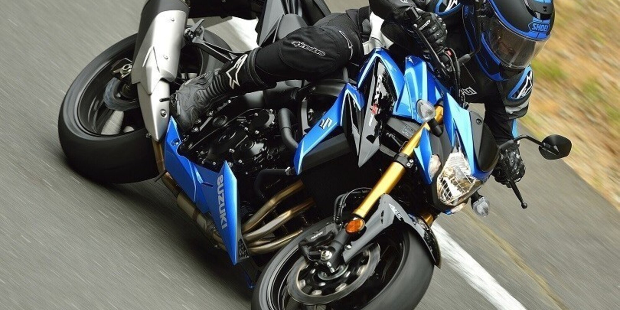 Spostamenti in zona rossa, in moto con la tuta non ti credo: 580 euro di multa