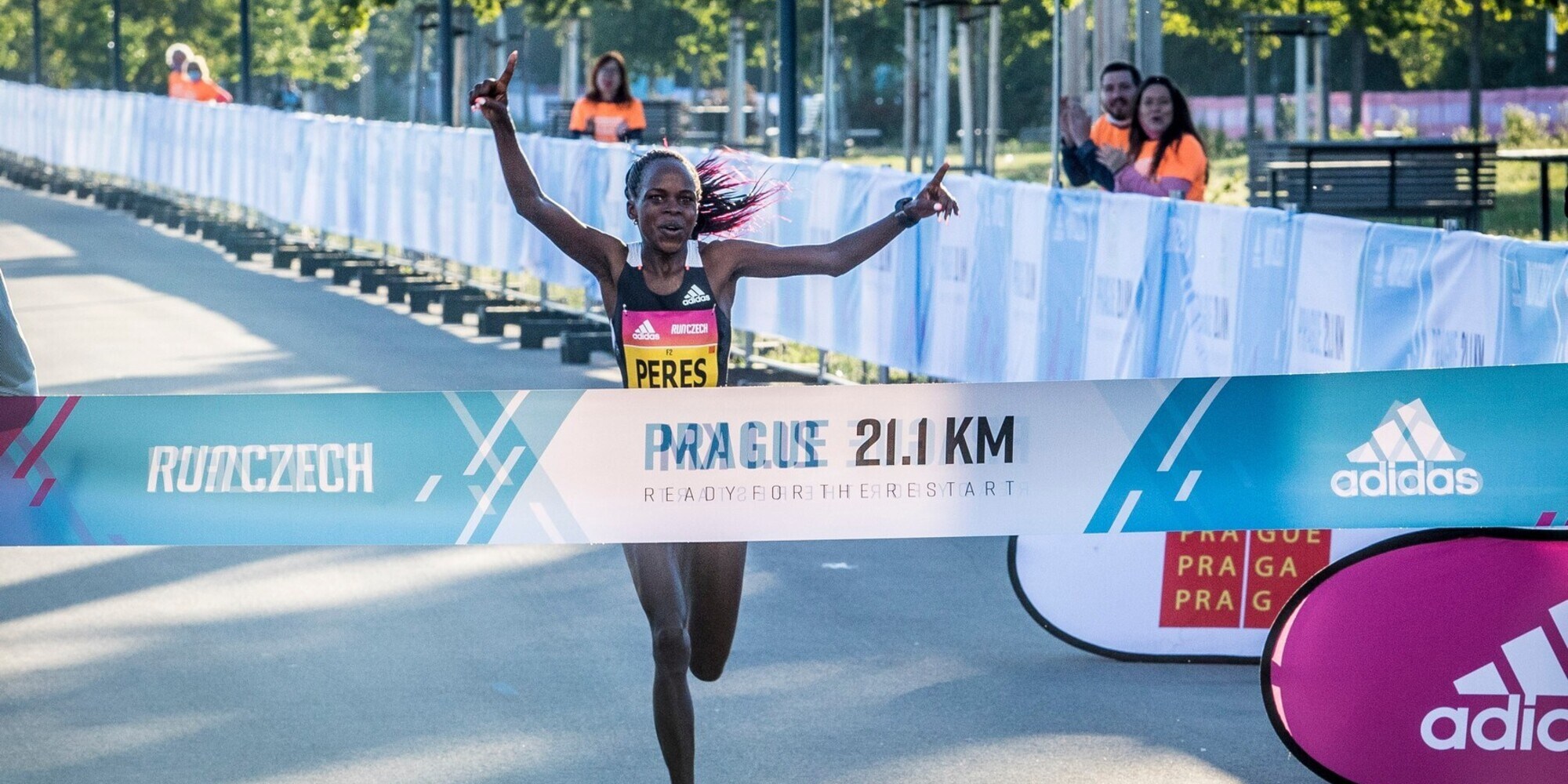 “Battle of the Teams”, a Praga la maratona diventa uno sport di squadra