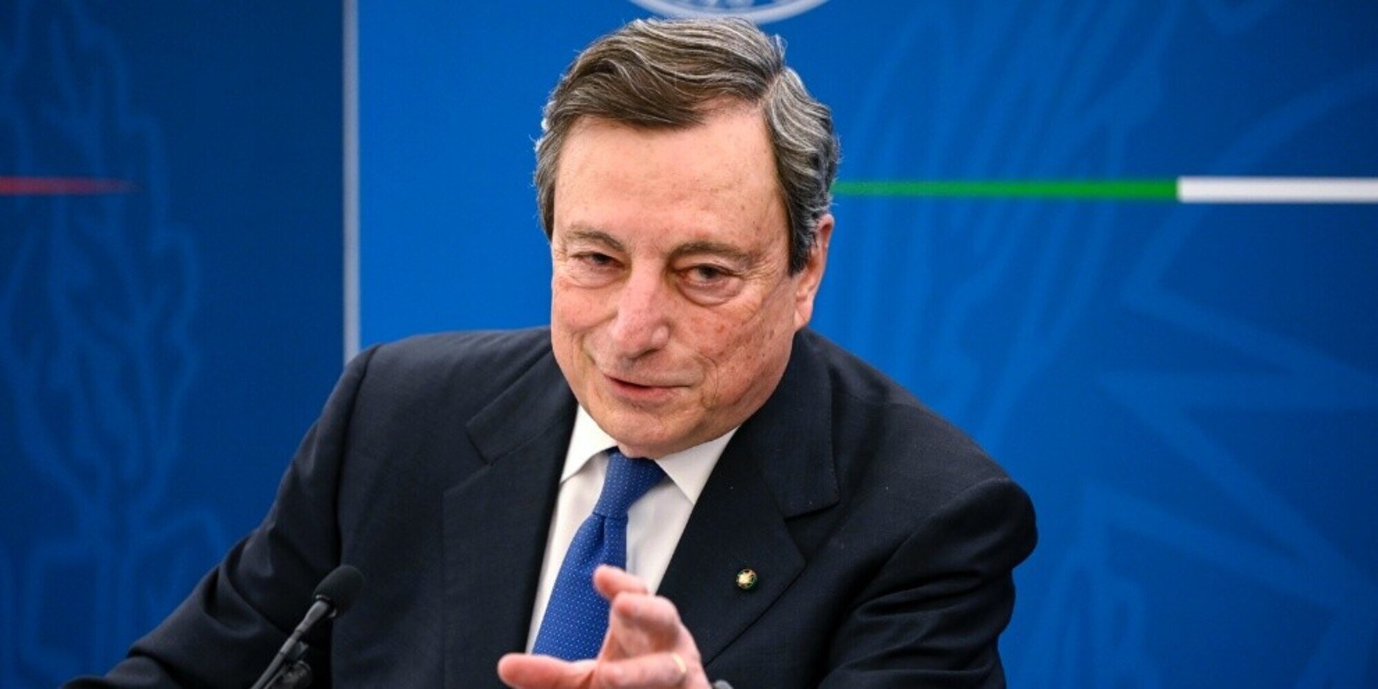 Conferenza Draghi: le date per riaperture di scuole e ristoranti