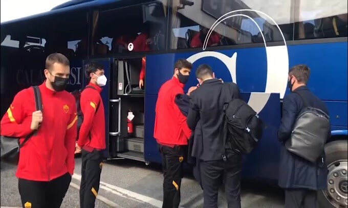 La Roma parte per Torino