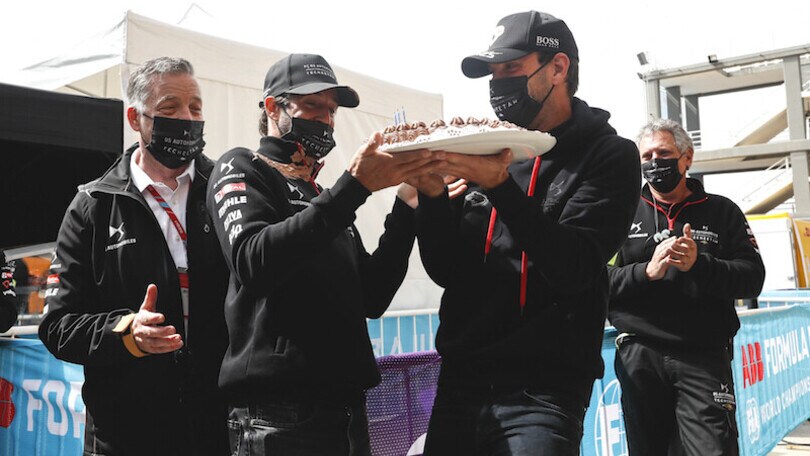 ePrix Valencia qualifiche gara2: che pole per Dennis, Vergne spegne 31 candeline