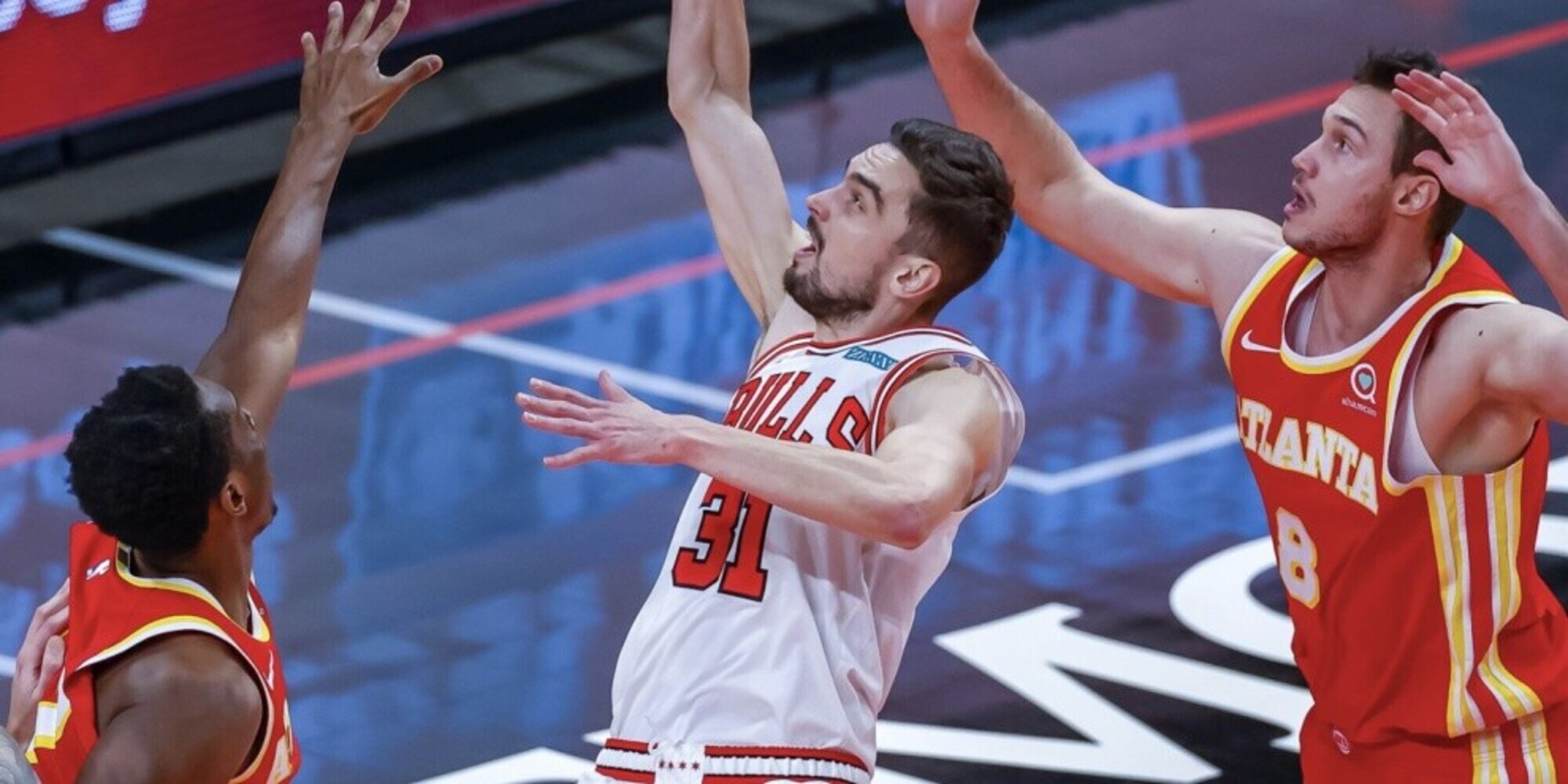 NBA, Gallinari supera i Bulls. Jokic-Doncic show!