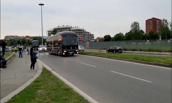 Juve-Milan, arriva il pullman rossonero