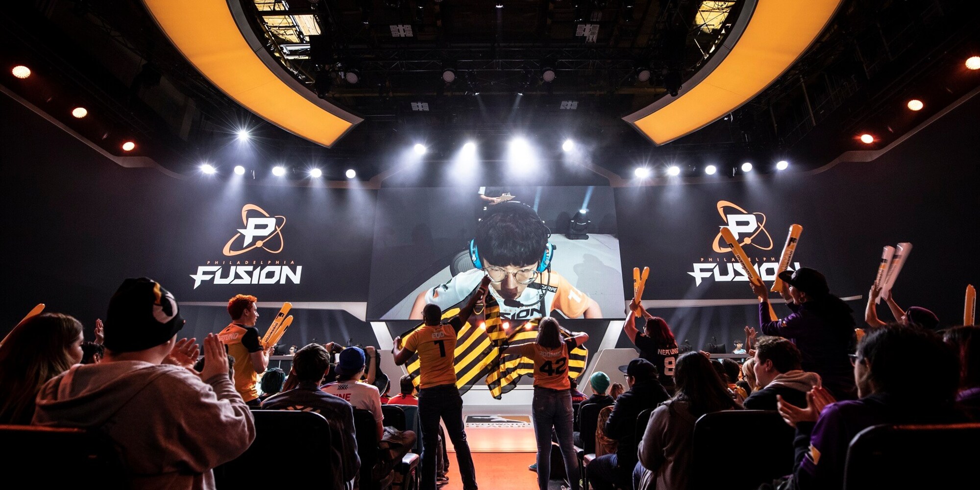 Esports, la rivoluzione è in atto: i cartellini valgono milioni