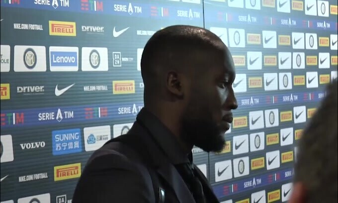Inter, Lukaku festeggia il compleanno con una festa abusiva