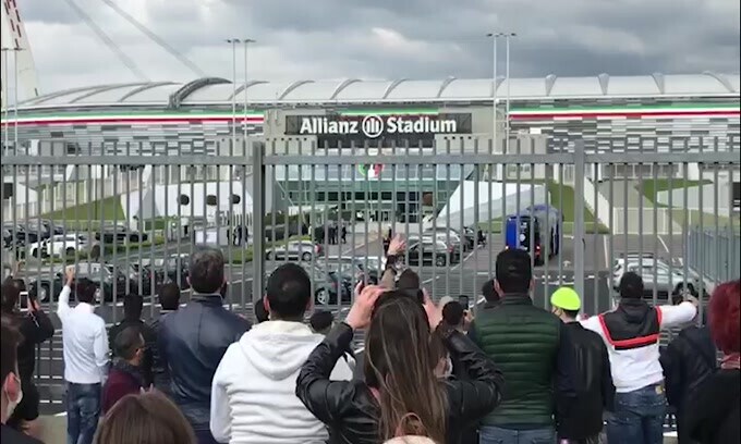 Juventus-Inter: l’arrivo del pullman nerazzurro