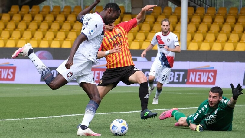 Simy beffa il Benevento al 93': al Torino basta un punto