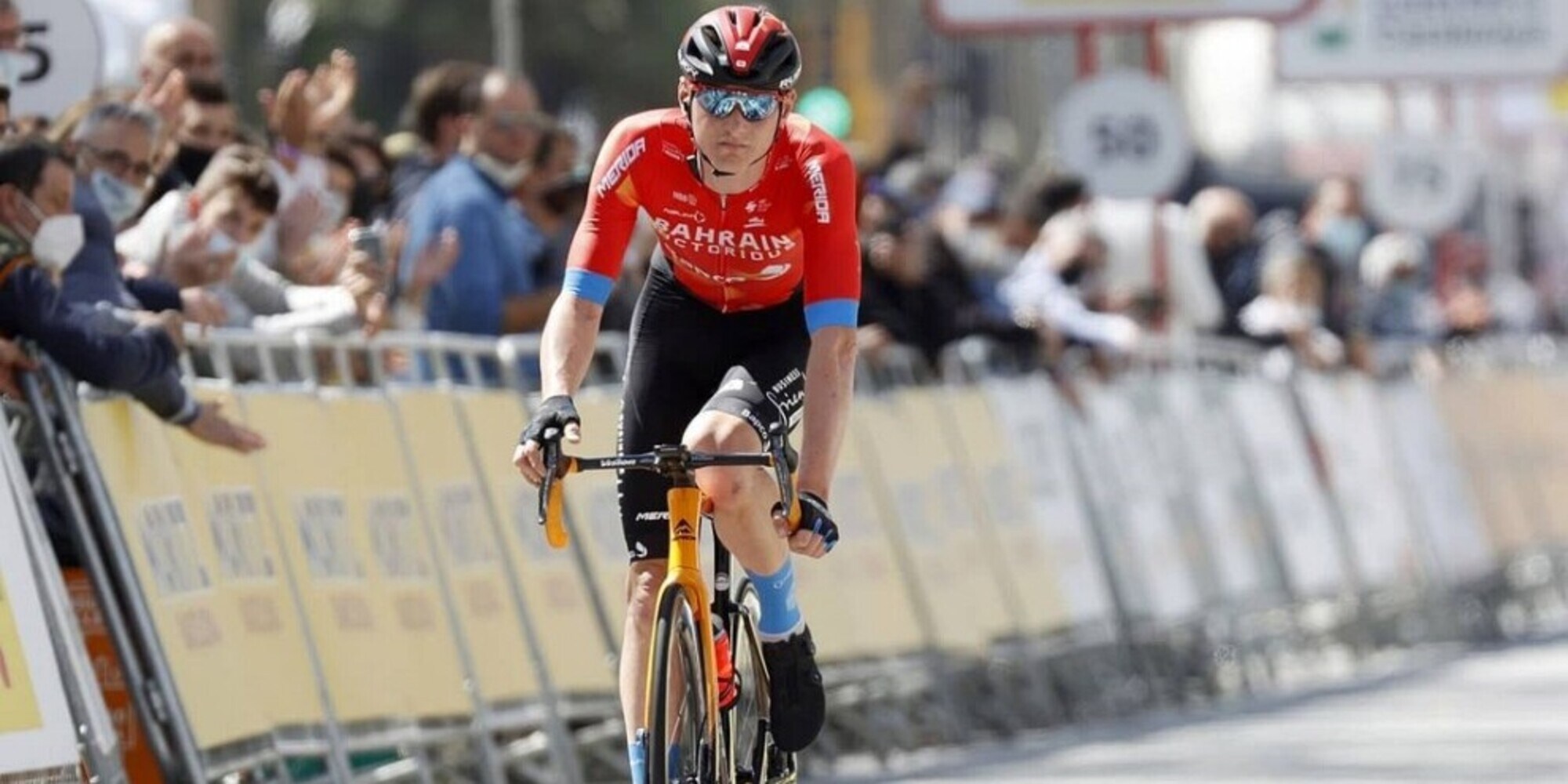 Giro d'Italia, trauma cranico per Mohoric. Escluse fratture