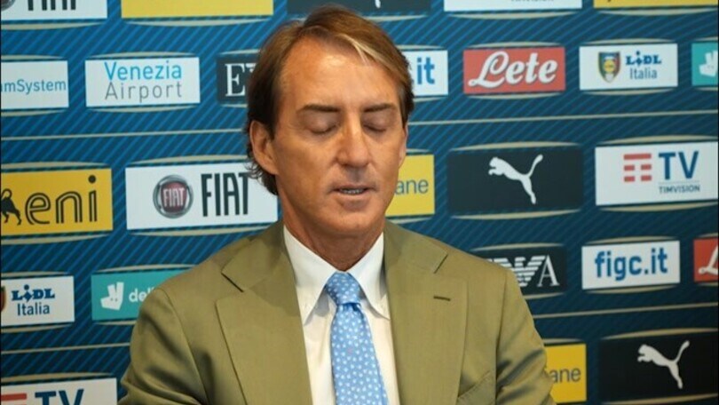 Mancini: "Non è facile vincere, ma lavoriamo per quello"