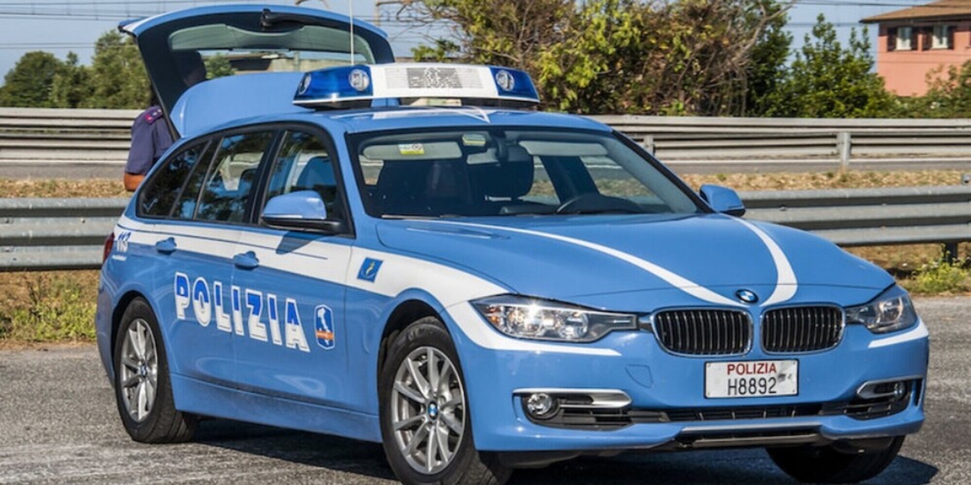 Diciottenne senza patente colleziona 7mila euro di multe in un giorno