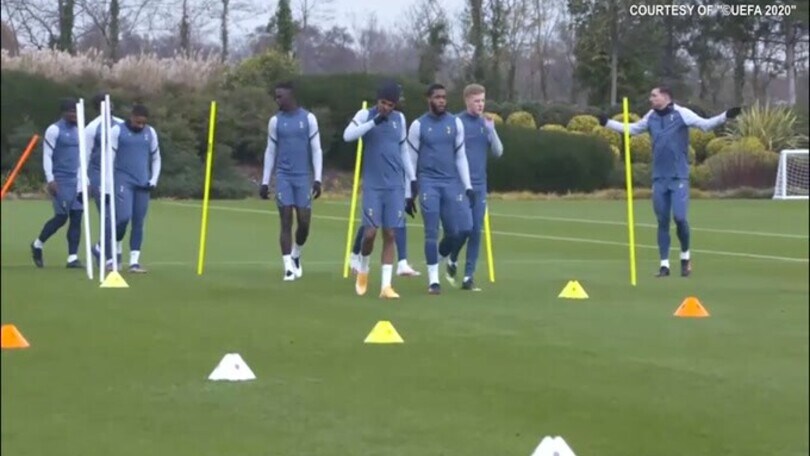 I tifosi del Tottenham rimpiangono Mourinho
