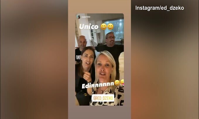 Roma, ecco Dzeko cantante: "Grazie Roma.."