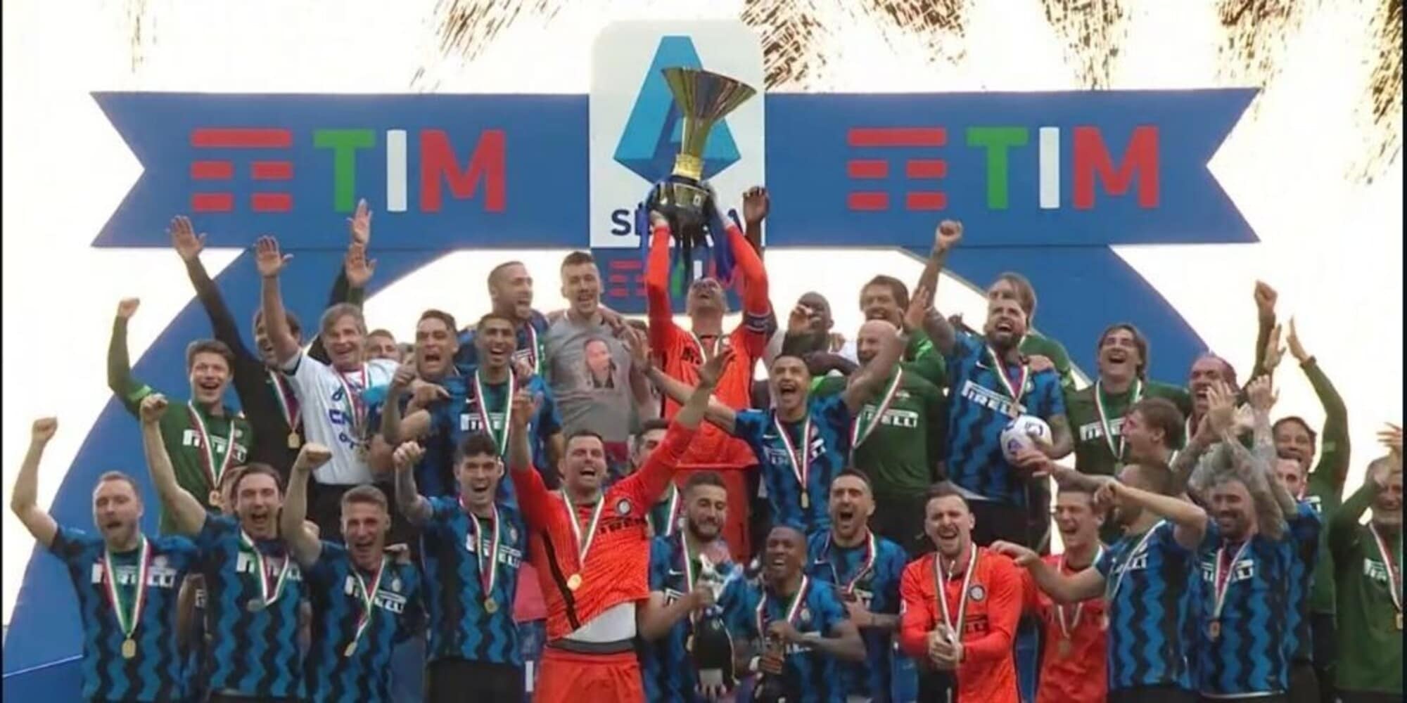 Inter, parte la festa scudetto a San Siro