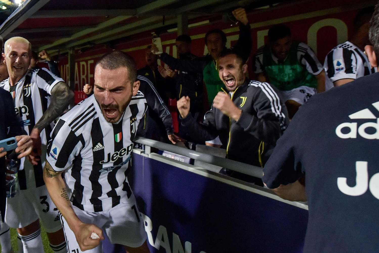 Chiellini cuore Juve: "Fino alla fine. Non è solo uno slogan"