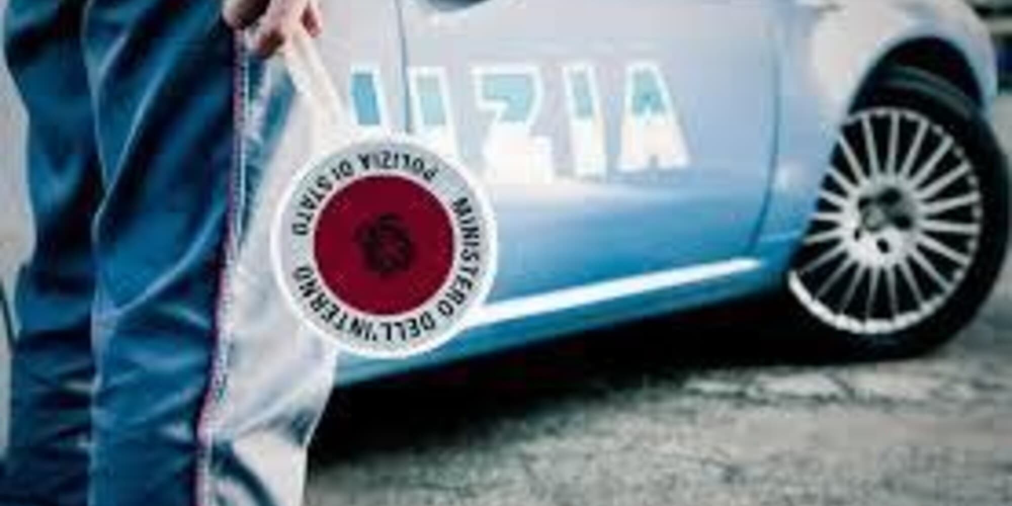 Si fingevano "spazzini" per fare rapine sullo scooter: fermati