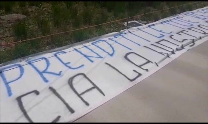Inter, striscioni contro Zhang fuori dalla sede
