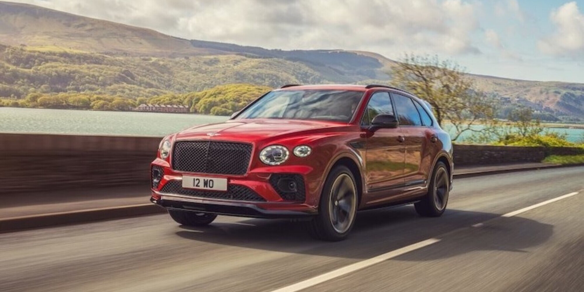Bentley Bentayga S, sportività e lusso si fondono nel maxi-suv