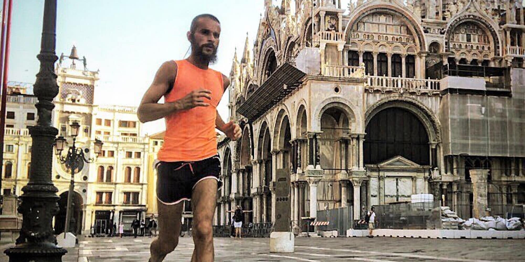 Leo Di Angilla: “Ho preparato la Venicemarathon mentre ero in tour con Jovanotti”