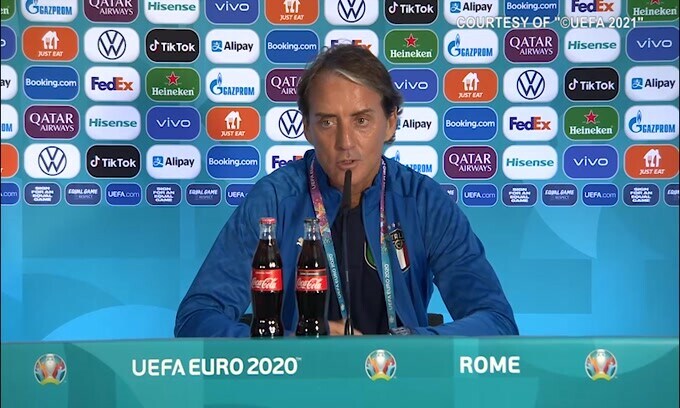 Mancini scherza: "Spero di riuscire a dormire.."