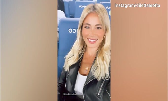 L'Italia demolisce la Turchia, Diletta riprende il fidanzato bendato..