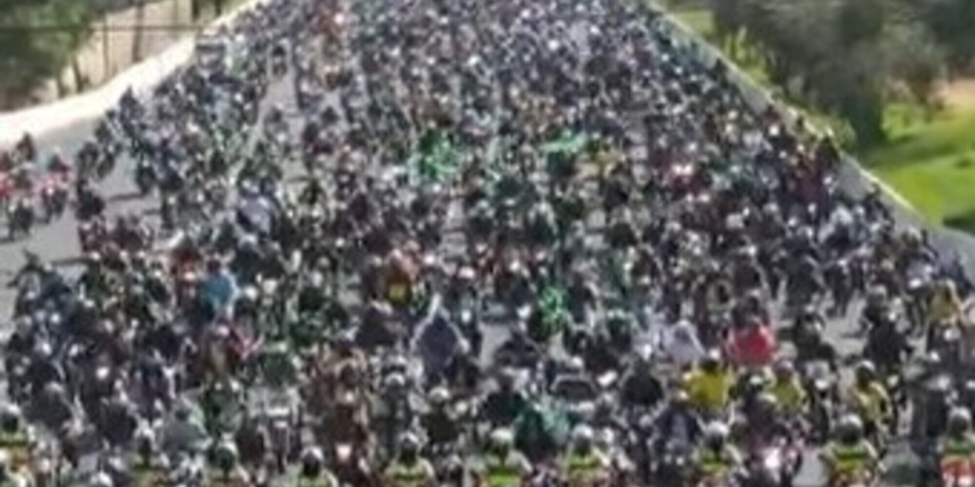 Mega corteo di moto a San Paolo: multa per Bolsonaro
