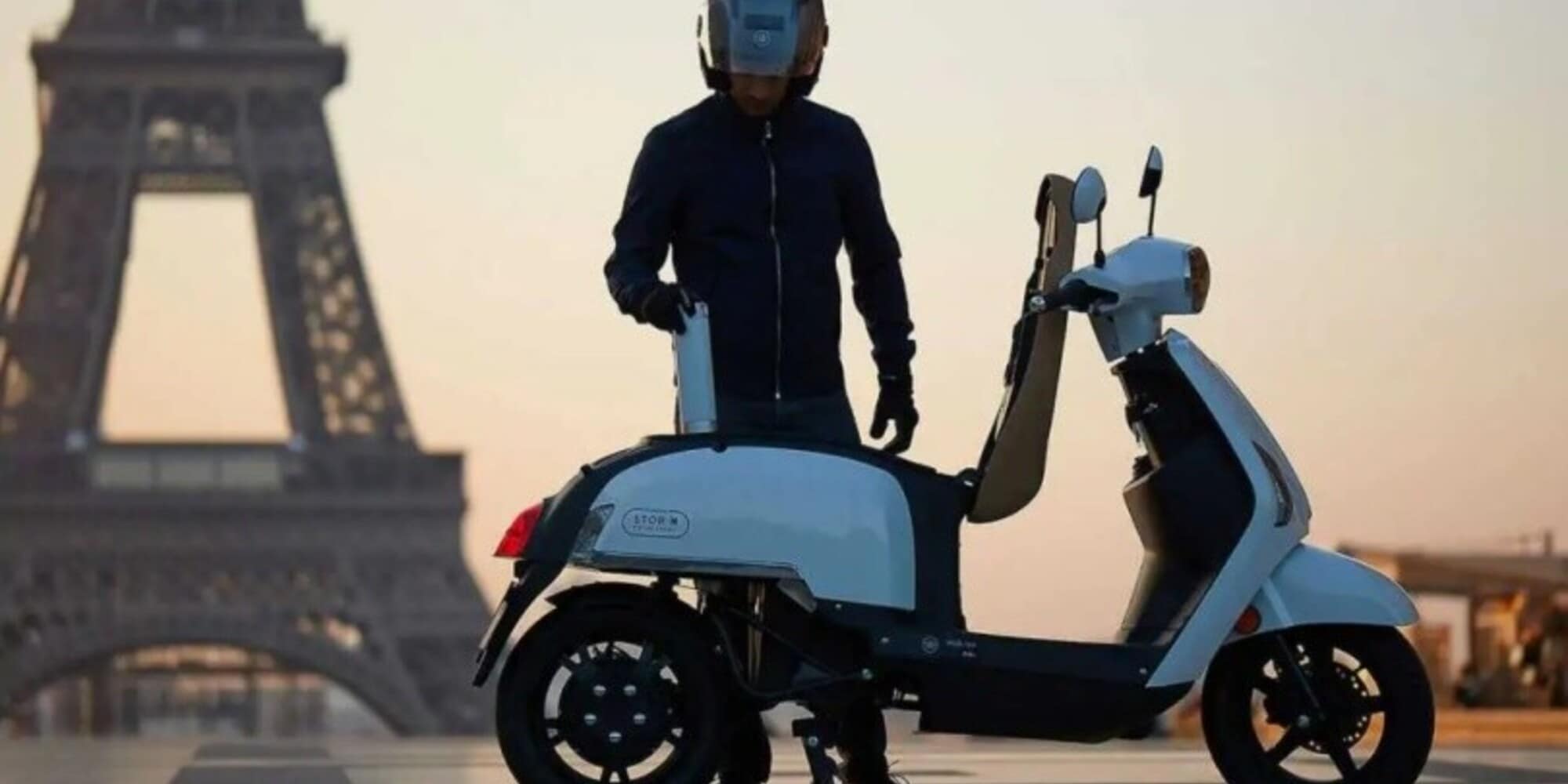 Mob-ion AM1: uno scooter a idrogeno direttamente dalla Francia
