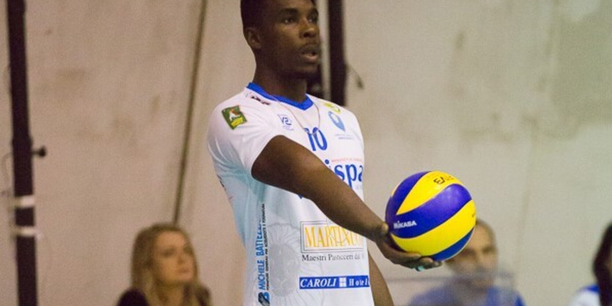 Tubertini porta a Siena Onwuelo