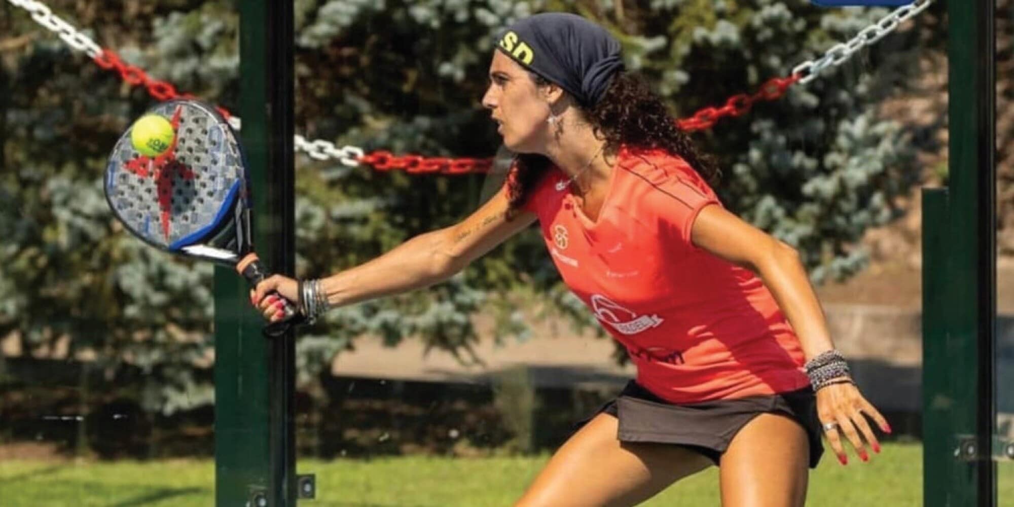 Ecco Sara D'Ambrogio, il lato rosa del padel