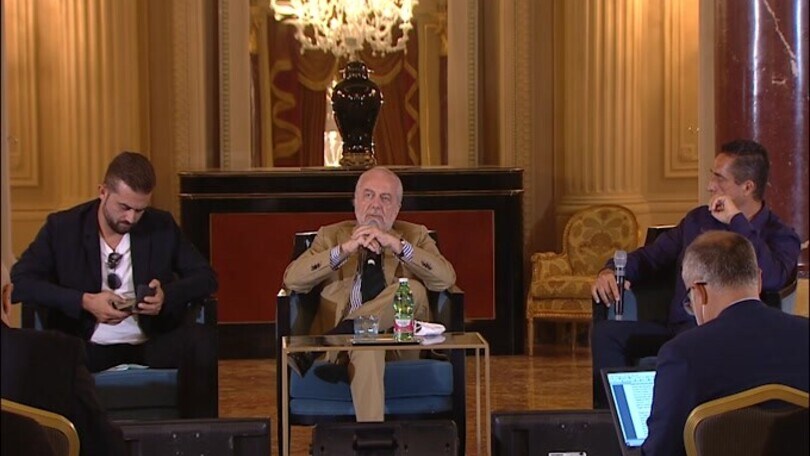 De Laurentiis: "Convinciamo 7/8 squadre a non partire"