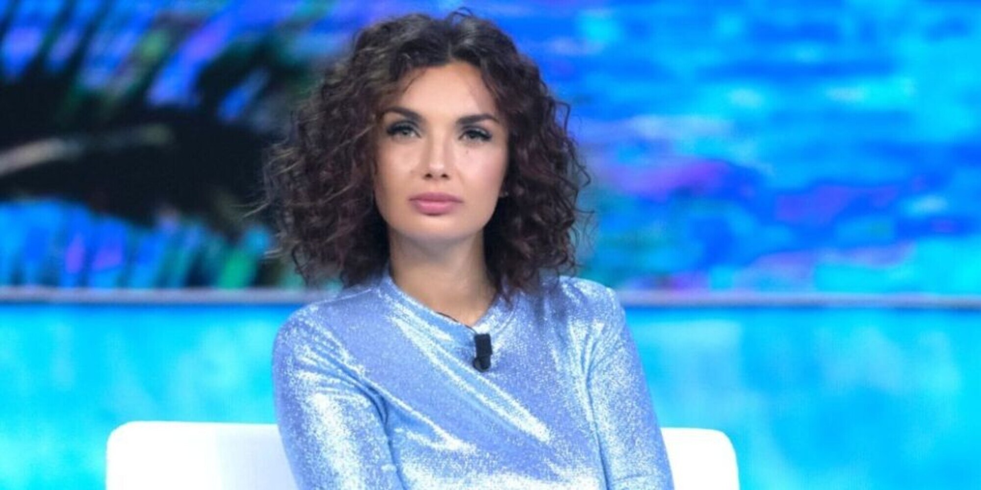 Elettra Lamborghini si sente male sul palco: paura per la cantante