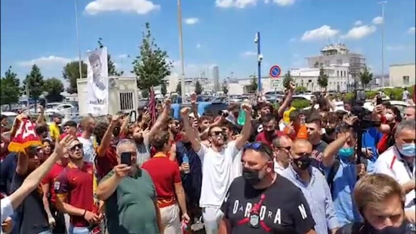 Mourinho Day, i cori dei tifosi a Ciampino