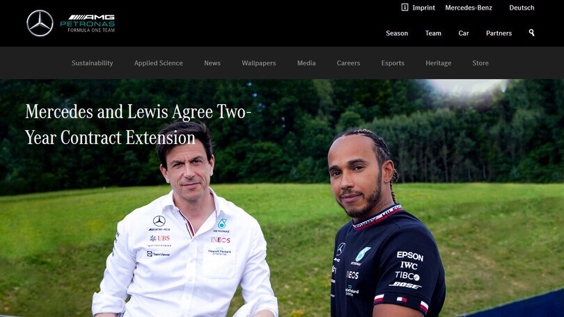Mercedes, rinnovo fino al 2023 per Hamilton