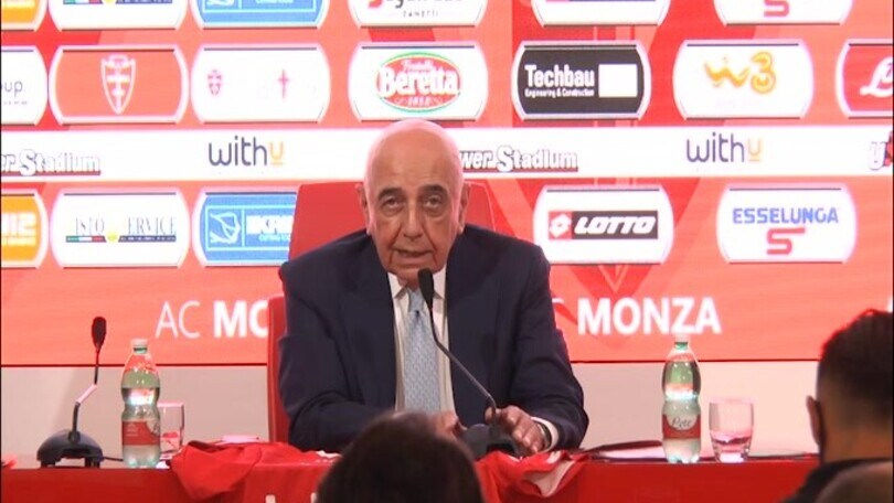 Galliani ricorda: "Il Milan ha giocato meglio ad Istanbul che ad Atene"